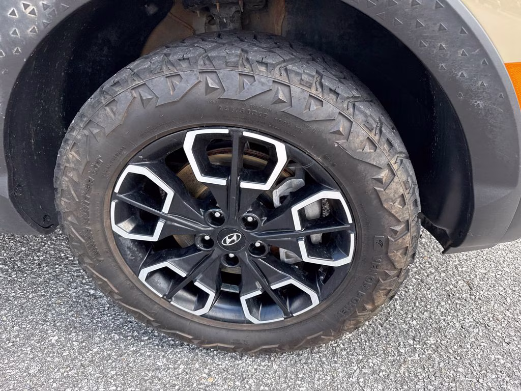 2023 California Sand Hyundai Santa Cruz SE AWD Truck