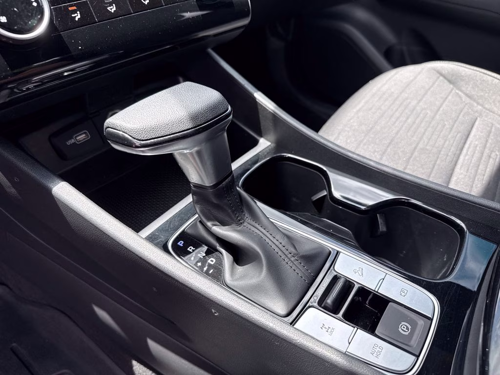 2023 California Sand Hyundai Santa Cruz SE AWD Truck