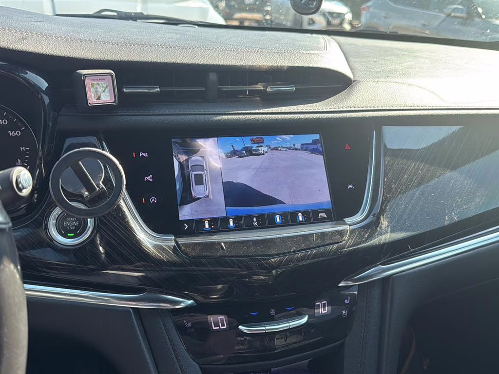 2020 WHITE Cadillac XT6 FWD