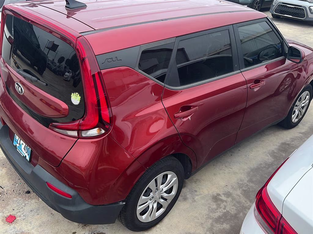 2020 ORANGE Kia SOUL (2.0L) HATCHBACK FWD