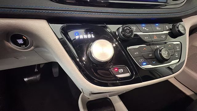 2021 Brilliant Black Crystal Pearlcoat Chrysler Pacifica Hybrid Touring L FWD Van