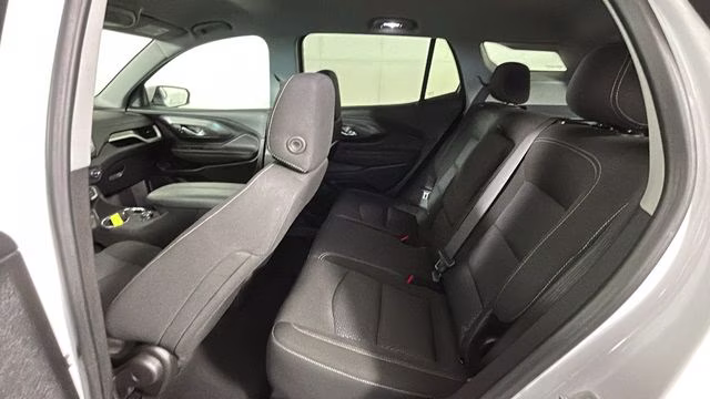 2023 Summit White GMC Terrain SLE FWD SUV