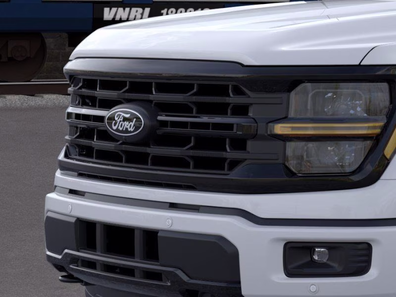 2026 Oxford White Ford F-150 XLT 4X4 Truck