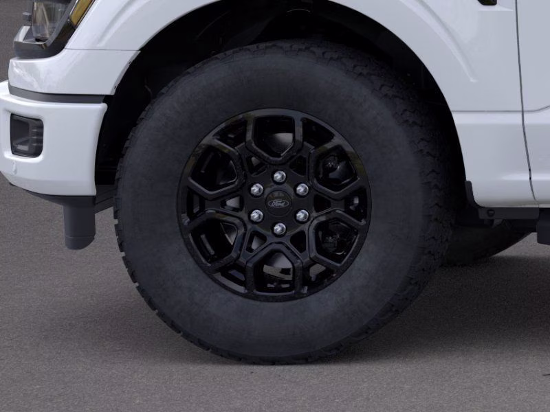 2026 Oxford White Ford F-150 XLT 4X4 Truck