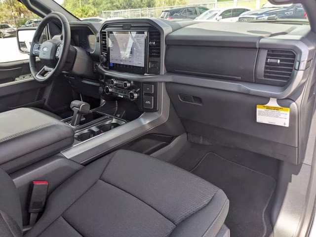 2026 Avalanche Ford F-150 XLT RWD Truck