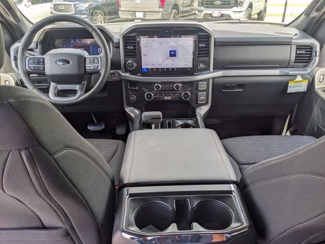 2026 Avalanche Ford F-150 XLT RWD Truck