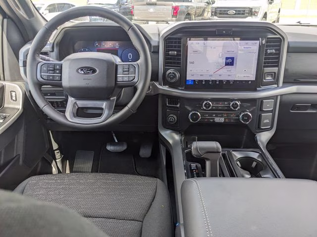 2026 Avalanche Ford F-150 XLT RWD Truck