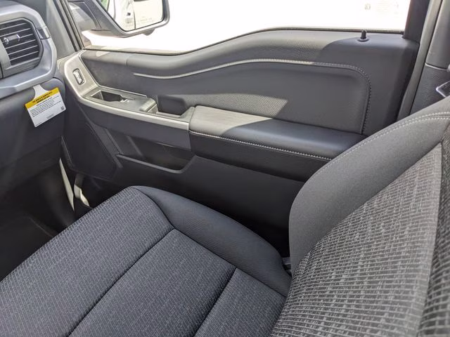 2026 Avalanche Ford F-150 XLT RWD Truck