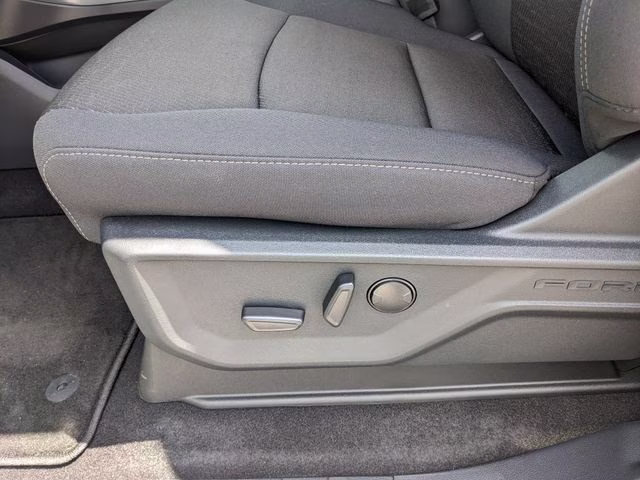 2026 Avalanche Ford F-150 XLT RWD Truck