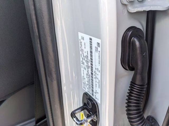 2026 Avalanche Ford F-150 XLT RWD Truck
