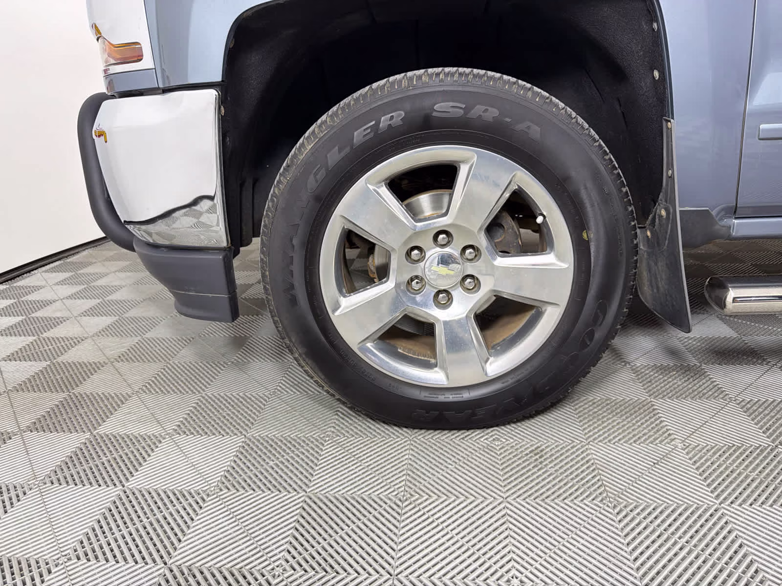 2016 Slate Grey Metallic Chevrolet Silverado 1500 LT RWD Truck