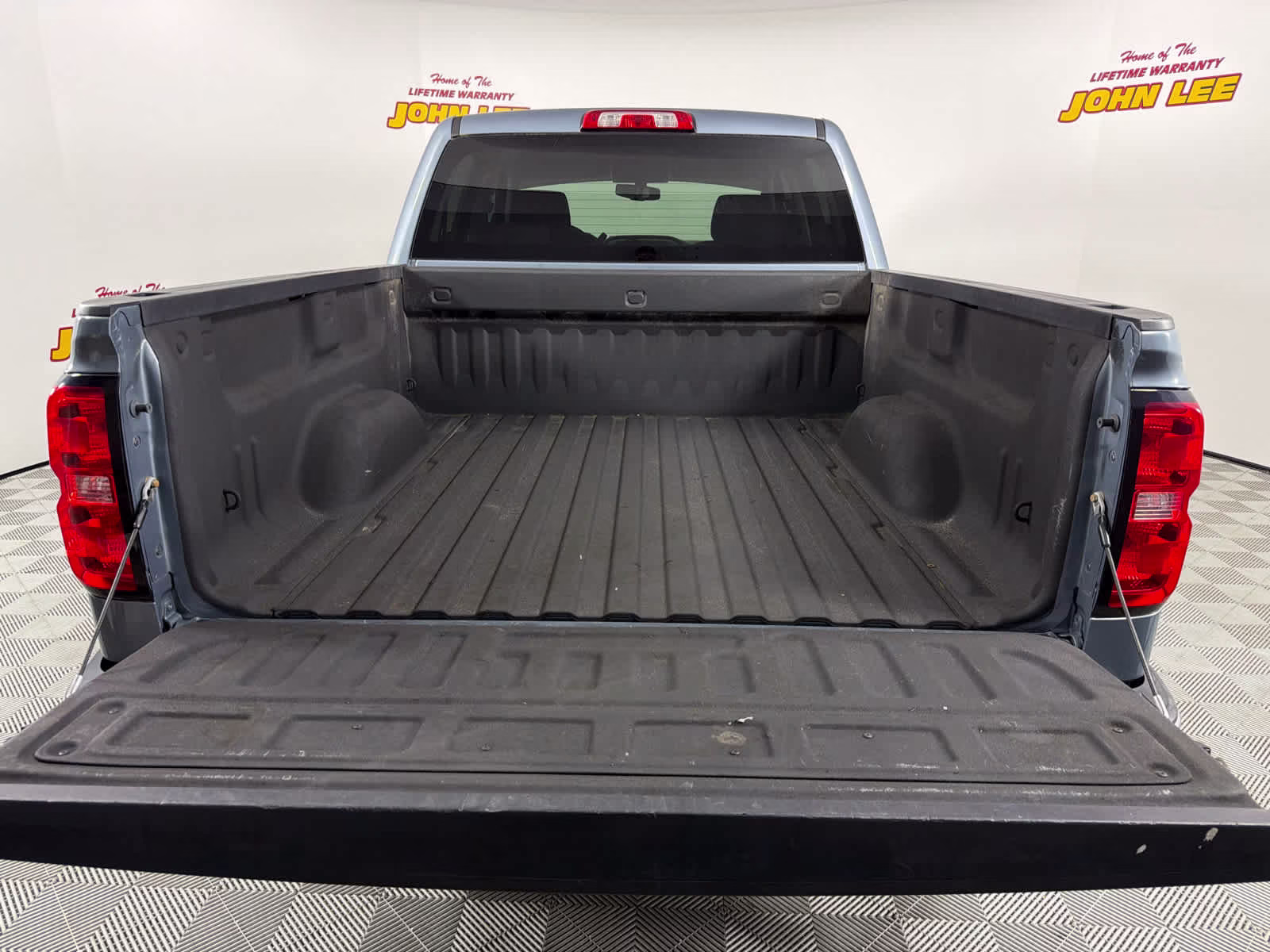 2016 Slate Grey Metallic Chevrolet Silverado 1500 LT RWD Truck