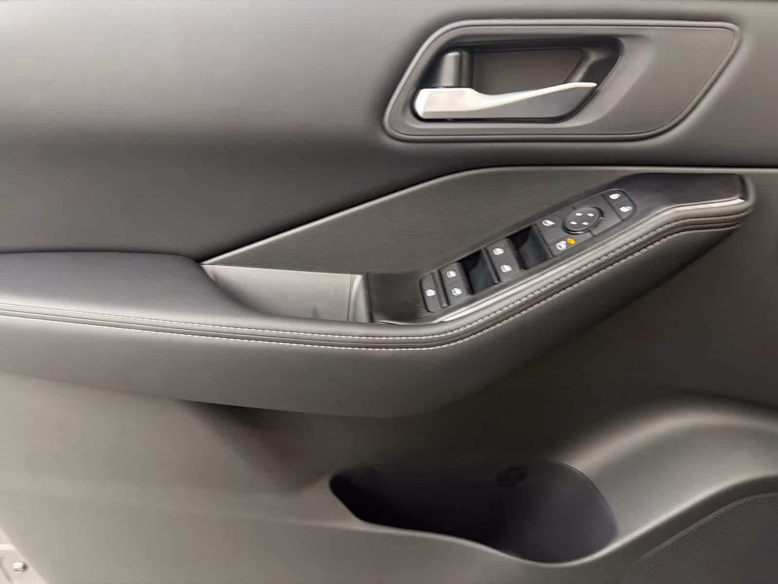 2026 Gun Metallic Nissan Rogue SV FWD SUV