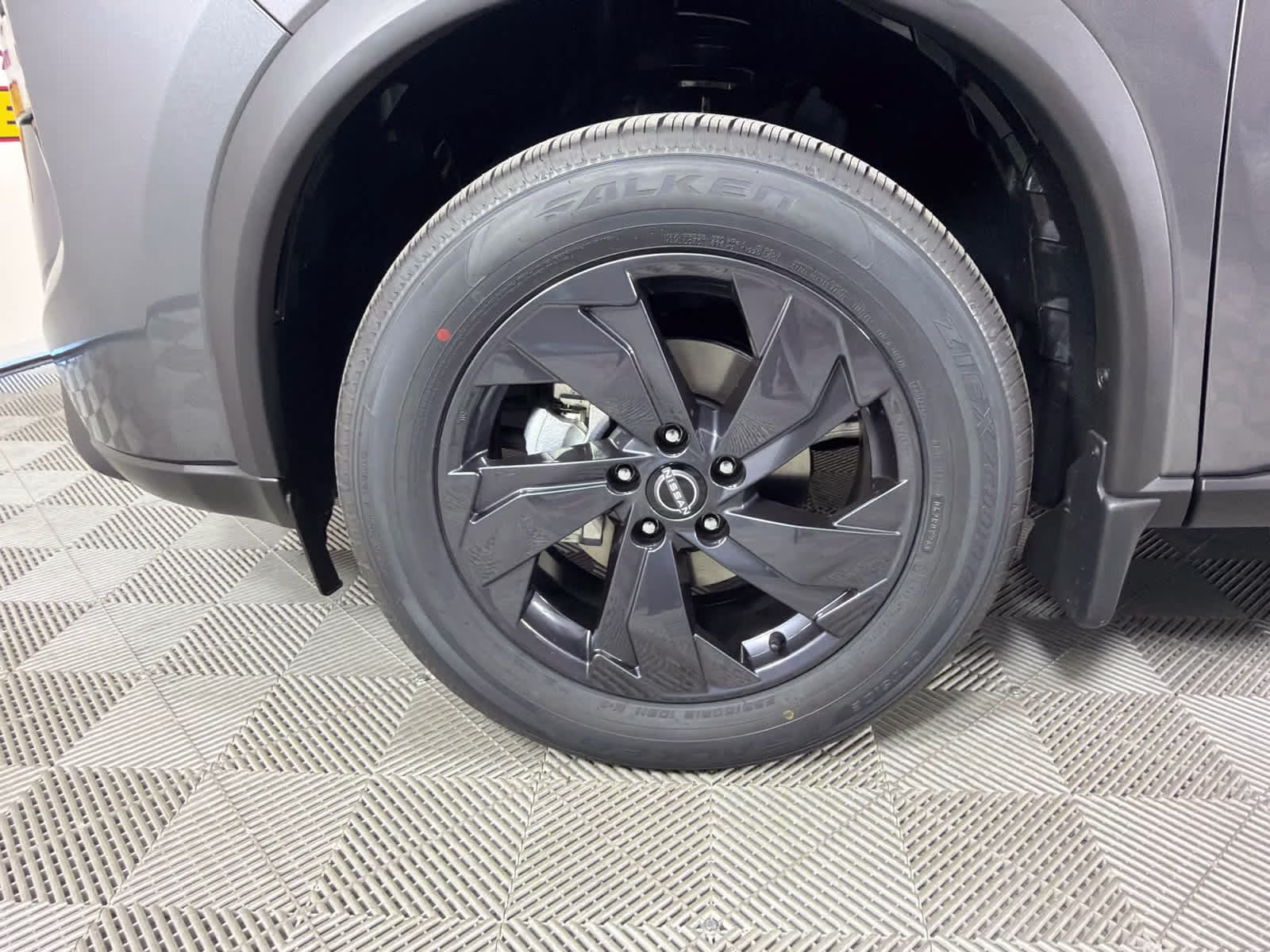 2026 Gun Metallic Nissan Rogue SV FWD SUV