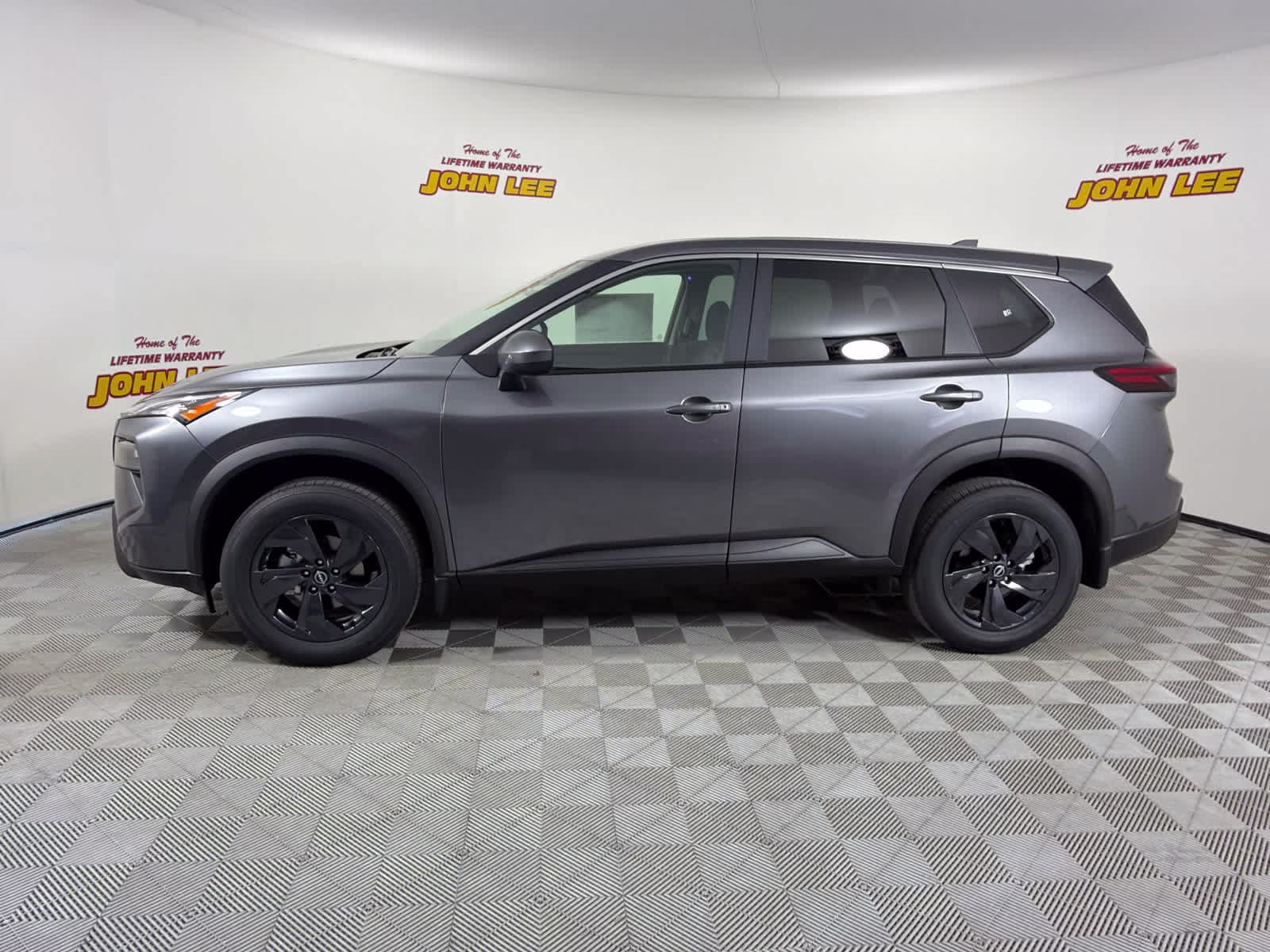 2026 Gun Metallic Nissan Rogue SV FWD SUV