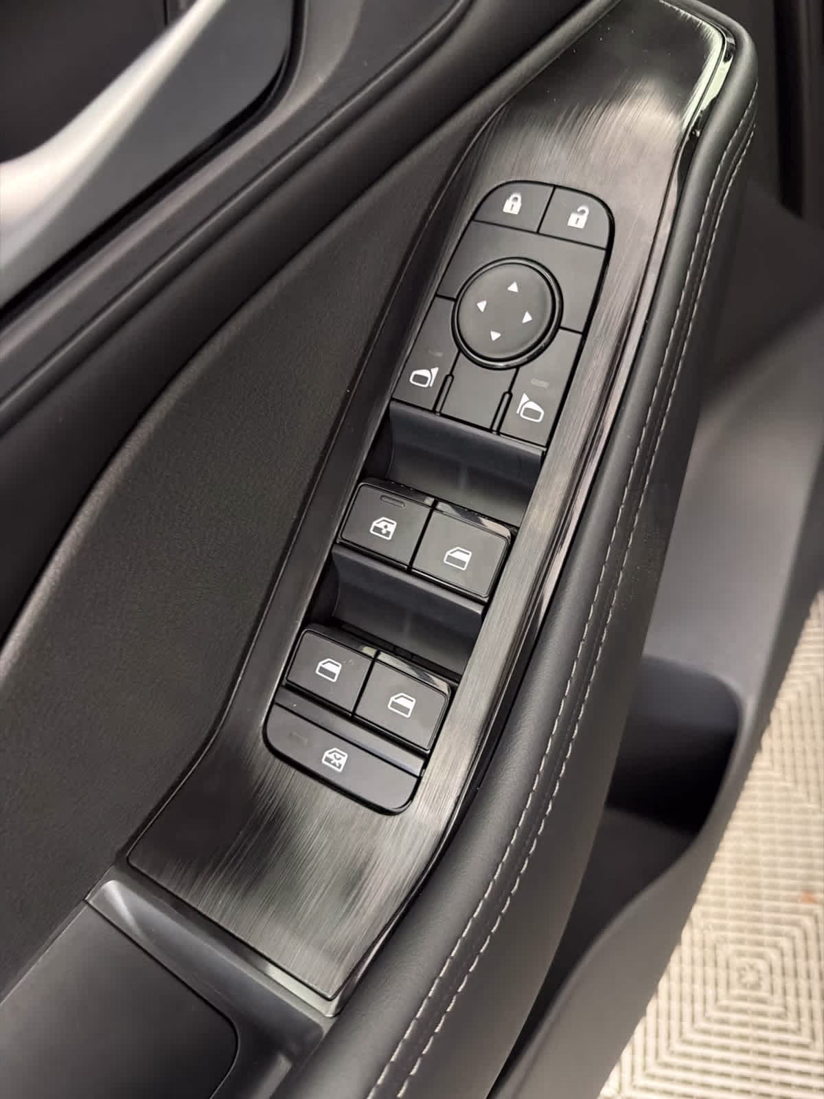 2026 Gun Metallic Nissan Rogue SV FWD SUV