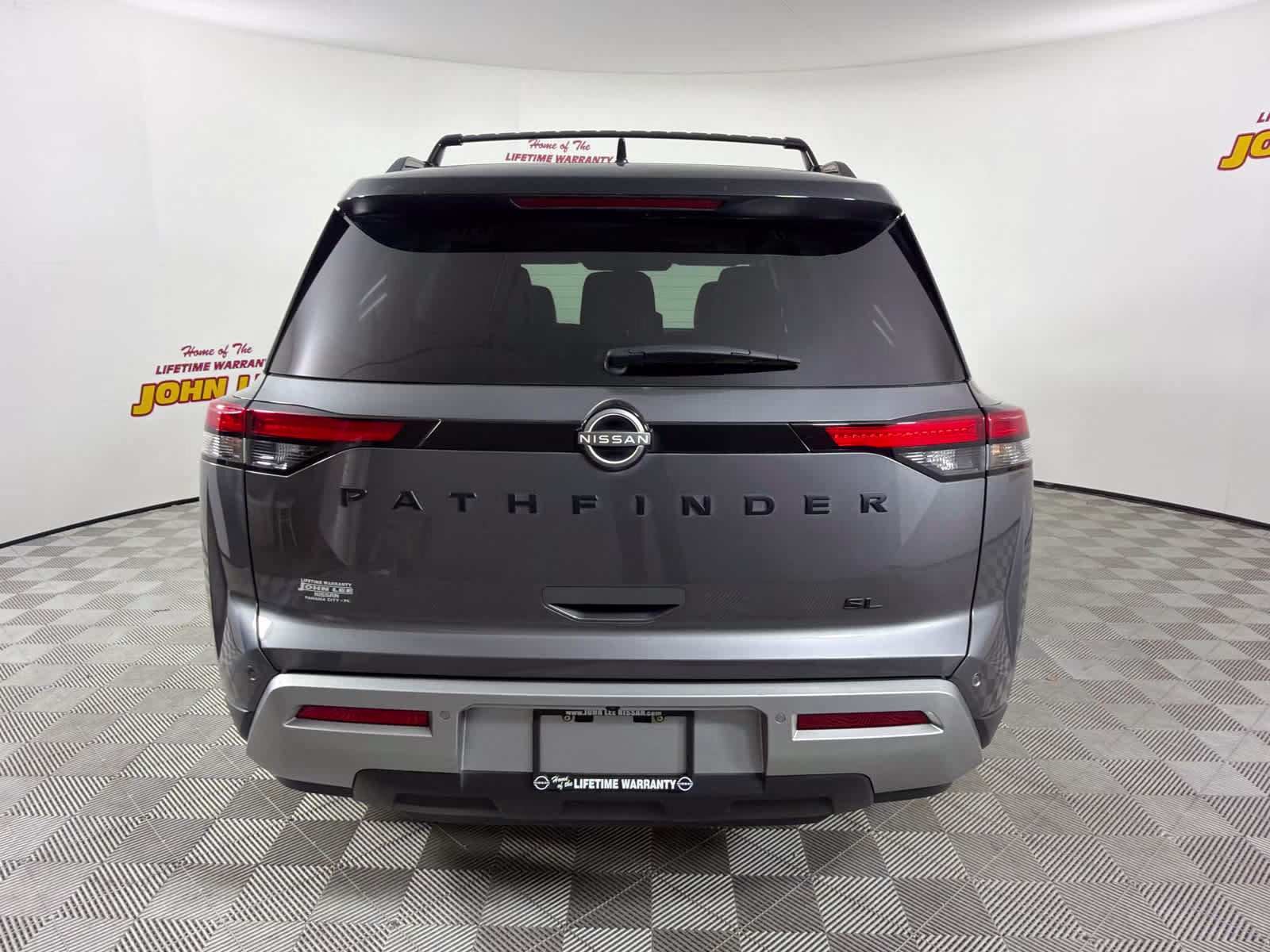2024 Gun Metallic/Super Black Nissan Pathfinder SL FWD SUV