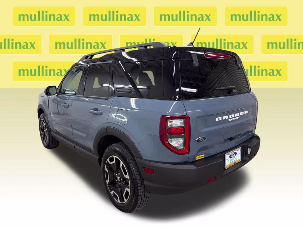 2024 Azure Gray Metallic Ford Bronco Sport Outer Banks 4X4 SUV