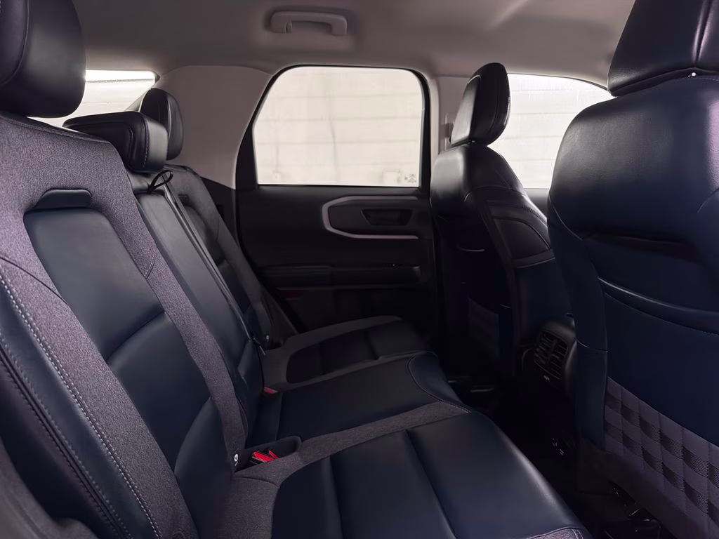 2024 Azure Gray Metallic Ford Bronco Sport Outer Banks 4X4 SUV