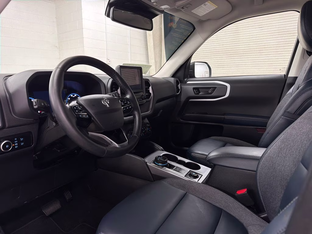 2024 Azure Gray Metallic Ford Bronco Sport Outer Banks 4X4 SUV