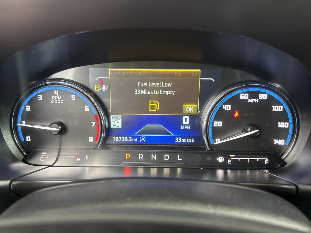 2024 Azure Gray Metallic Tri-Coat Ford Bronco Sport Outer Banks 4X4 SUV