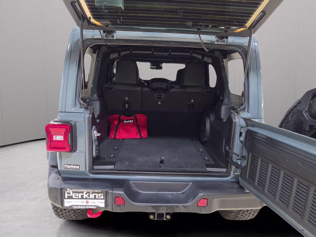 2026 Anvil Clear Coat Jeep Wrangler Rubicon X 4X4 SUV
