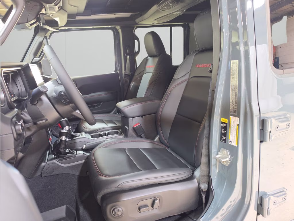 2026 Anvil Clear Coat Jeep Wrangler Rubicon X 4X4 SUV