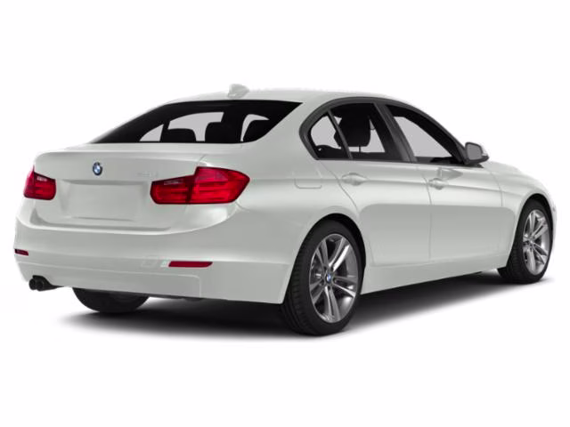 2015 Alpine White BMW 3 Series 320i RWD Sedan