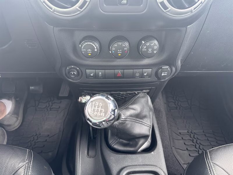 2016 Granite Crystal Metallic Clear Coat Jeep Wrangler Unlimited Rubicon Hard Rock 4X4 SUV