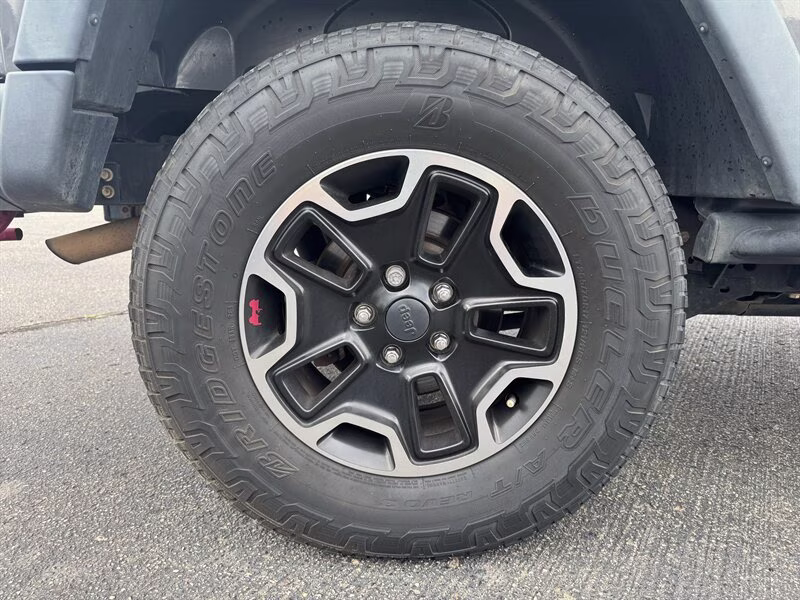 2016 Granite Crystal Metallic Clear Coat Jeep Wrangler Unlimited Rubicon Hard Rock 4X4 SUV