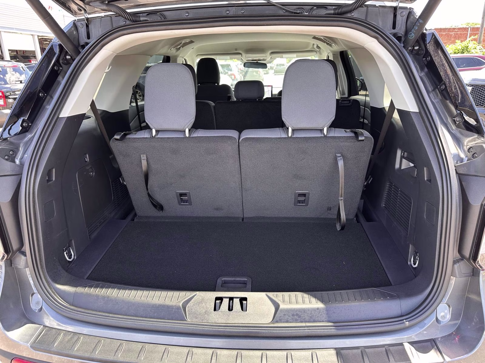 2026 Carbonized Gray Metallic Ford Explorer Active w/100A Pkg 4WD 4X4 SUV