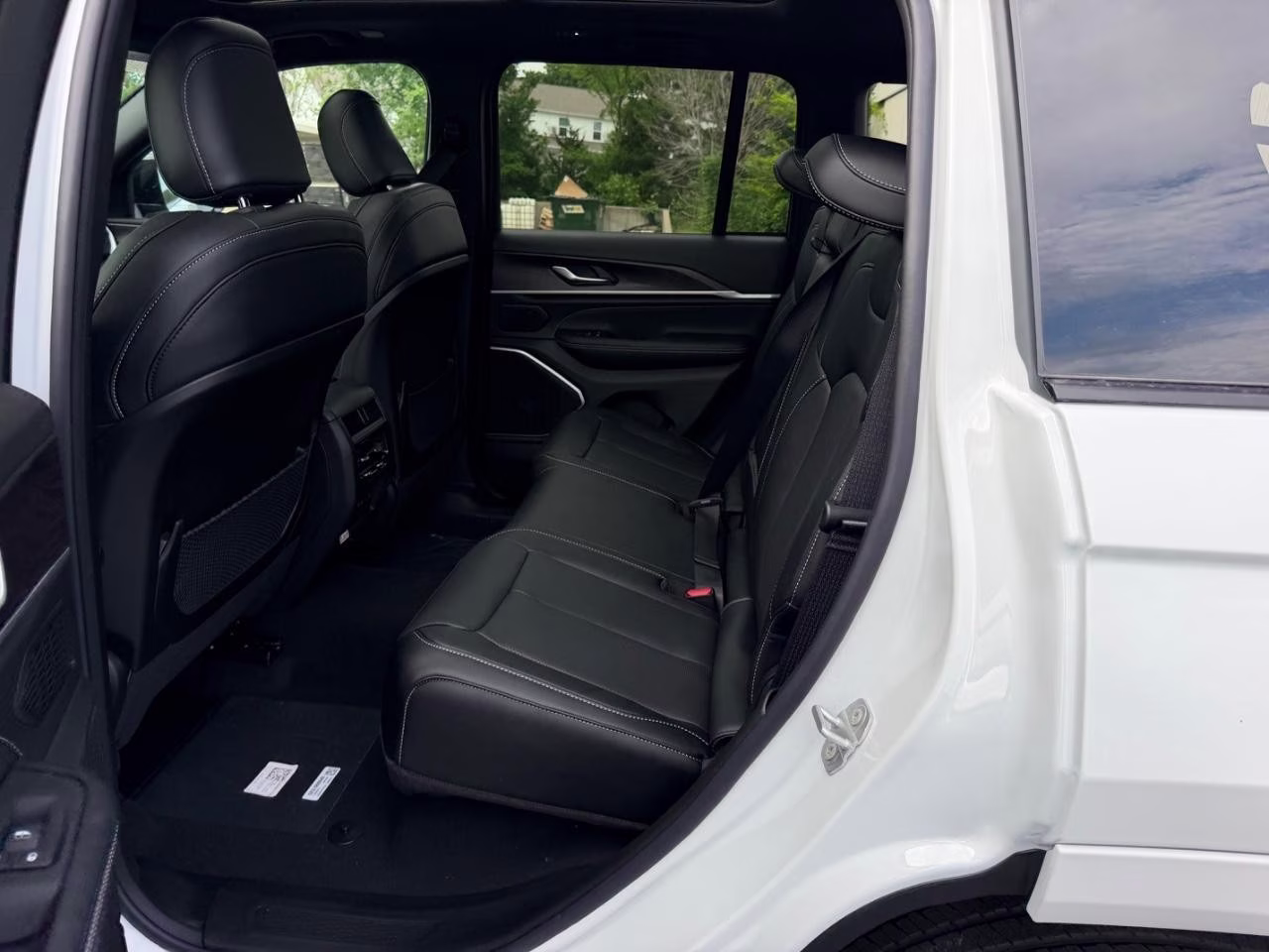 2026 Bright White Clearcoat Jeep Grand Cherokee Limited Reserve 4X4 SUV