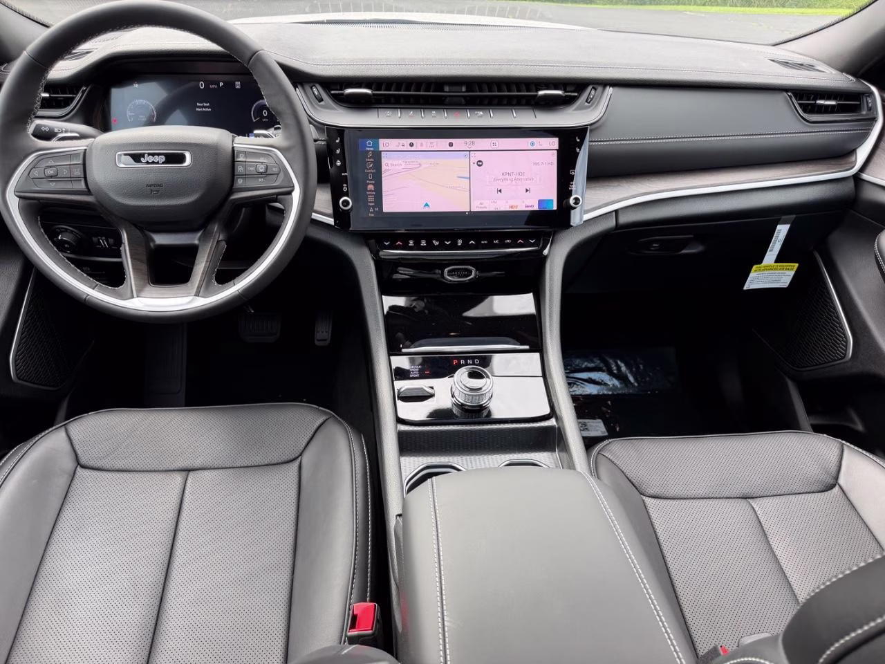 2026 Bright White Clearcoat Jeep Grand Cherokee Limited Reserve 4X4 SUV