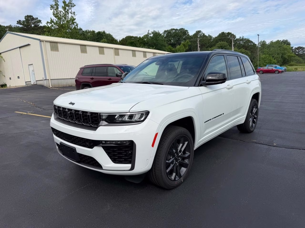 2026 Bright White Clearcoat Jeep Grand Cherokee Limited Reserve 4X4 SUV