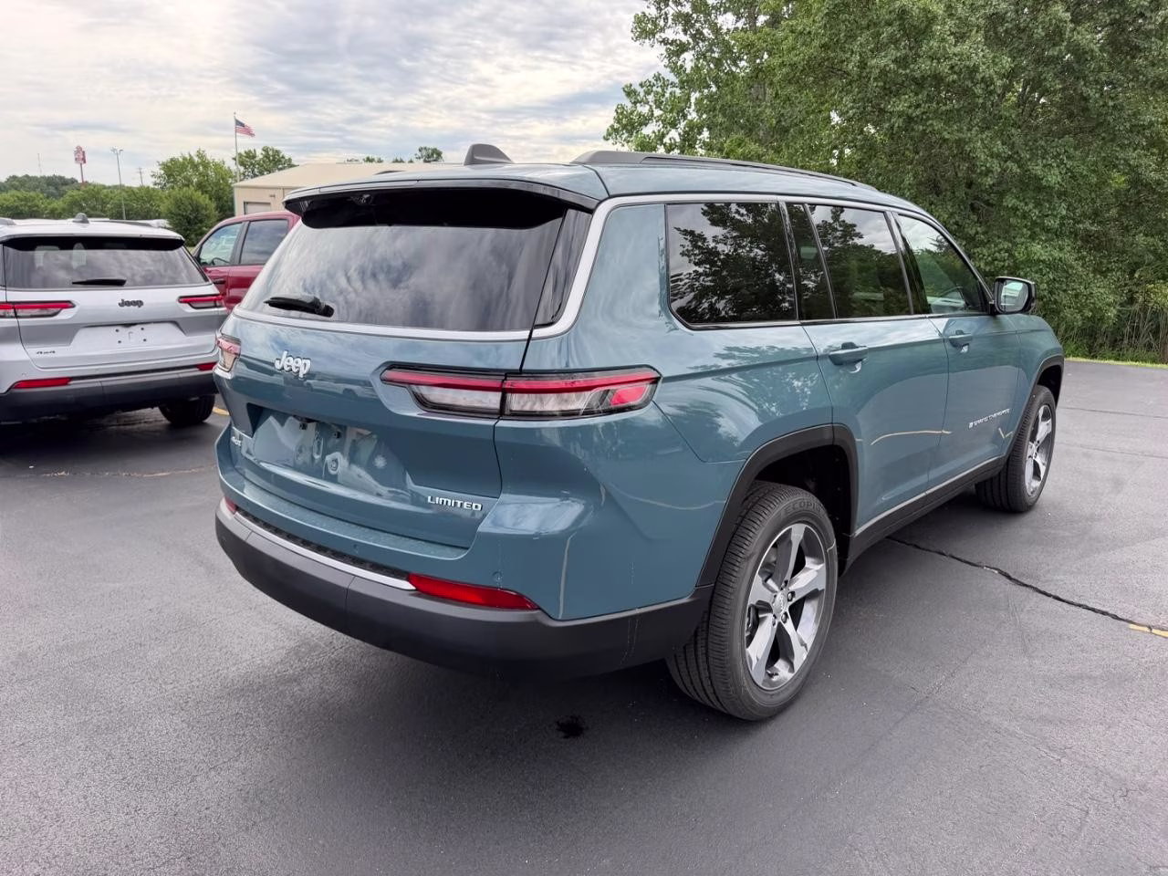 2026 Steel Blue Jeep Grand Cherokee L Limited 4X4 SUV