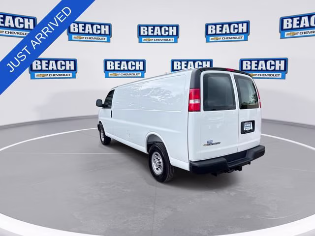 2026 Summit White Chevrolet Express Cargo WT RWD 3500 Extended Wheelbase