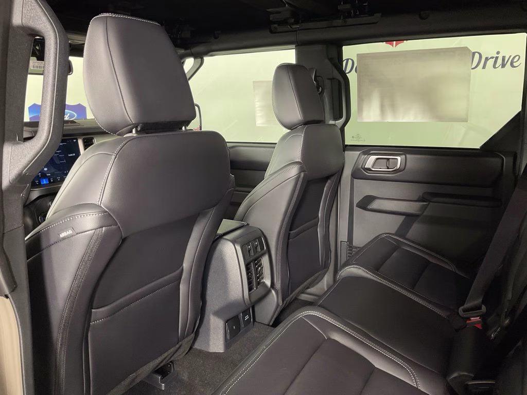 2026 Gray Ford Bronco Outer Banks 4X4 SUV
