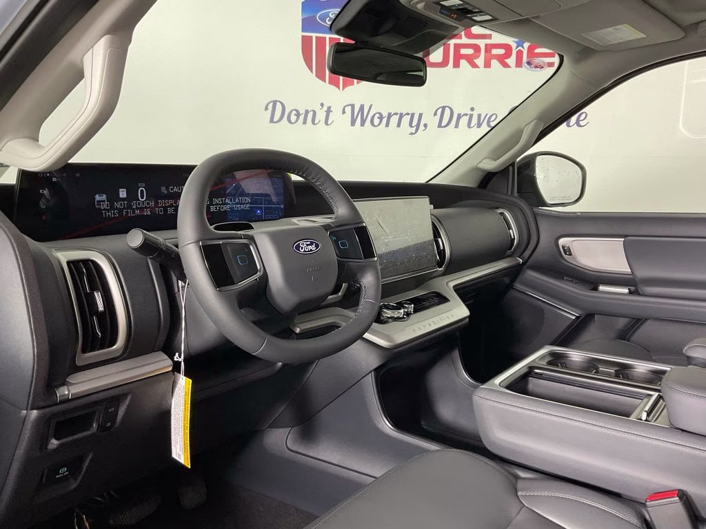 2027 Gray Metallic Ford Expedition Active RWD SUV