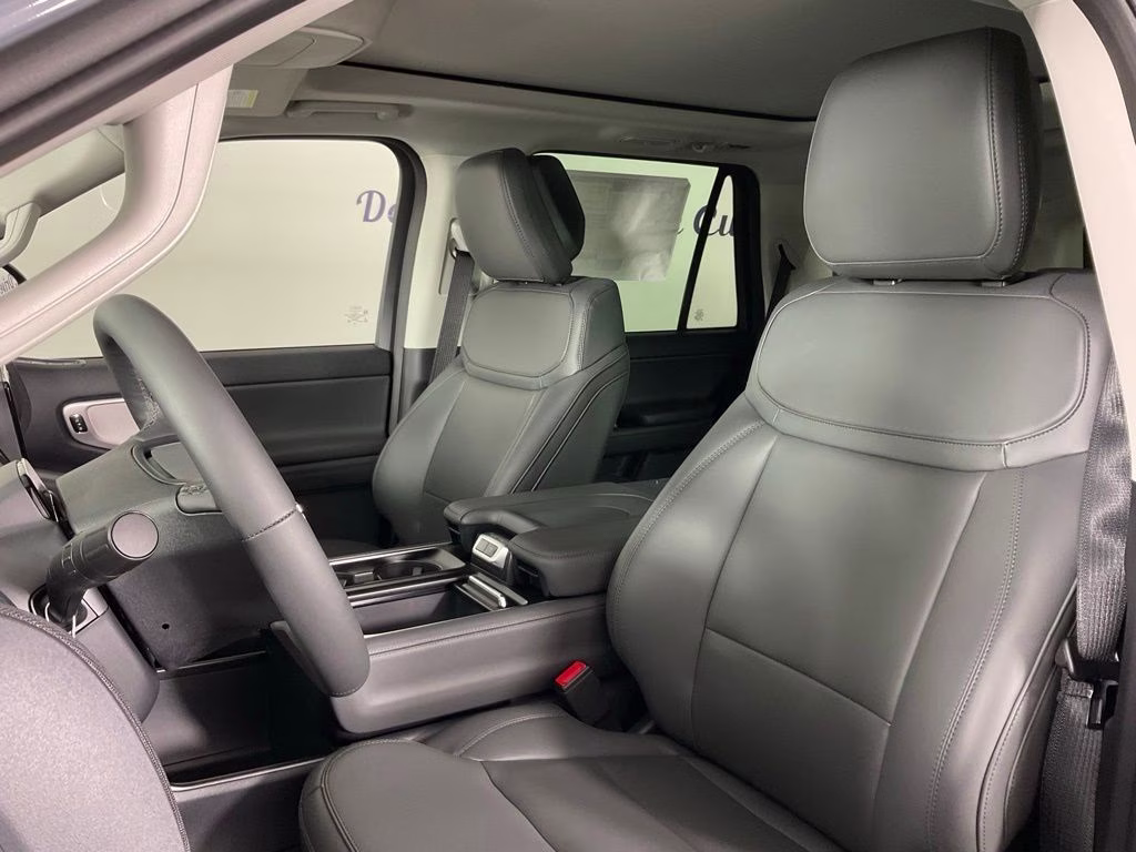 2027 Gray Metallic Ford Expedition Active RWD SUV