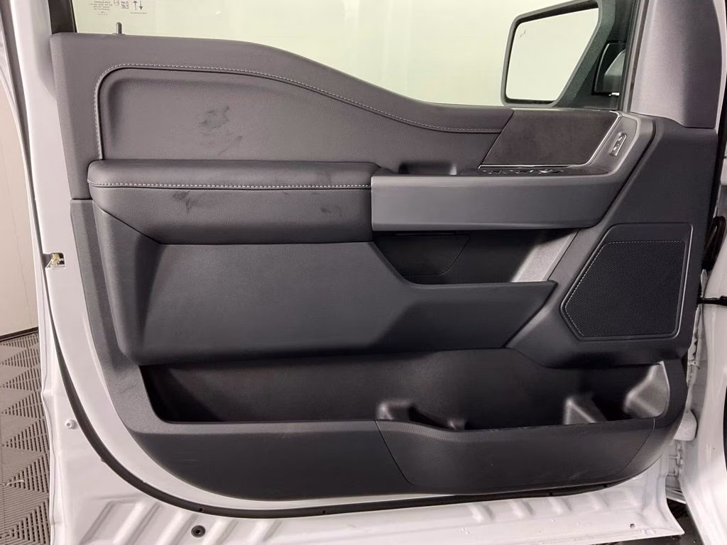 2026 Oxford White Ford F-150 XLT RWD Truck