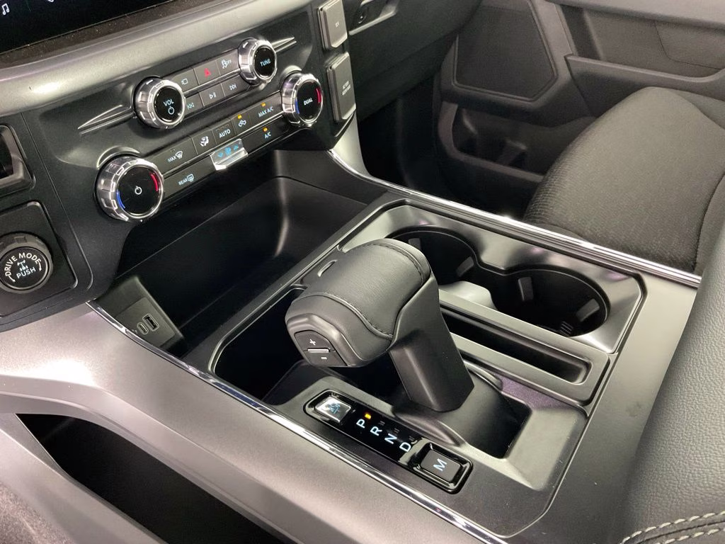 2026 Oxford White Ford F-150 XLT RWD Truck