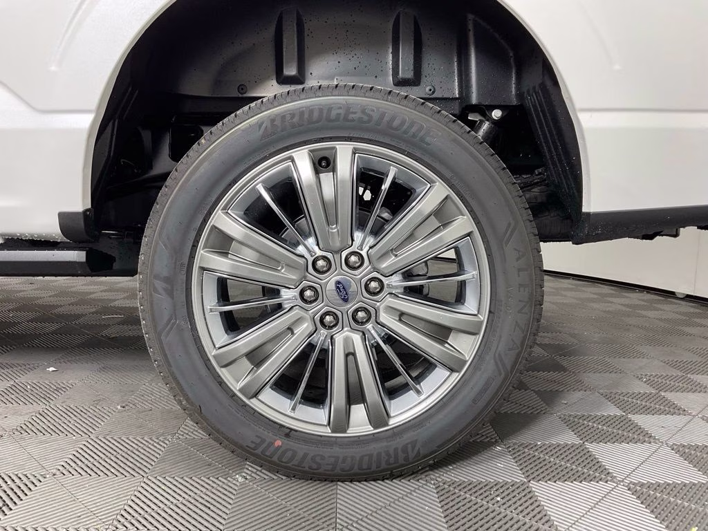 2026 White Metallic Ford F-150 Platinum 4X4 Truck