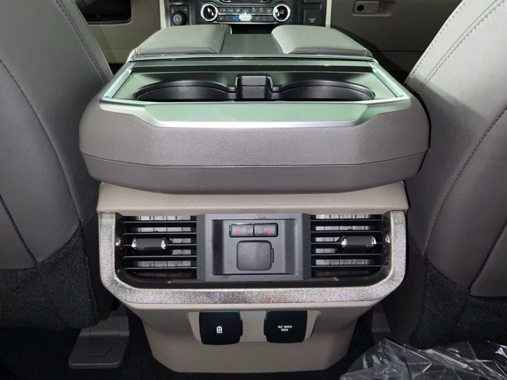 2026 White Metallic Ford F-150 Platinum 4X4 Truck