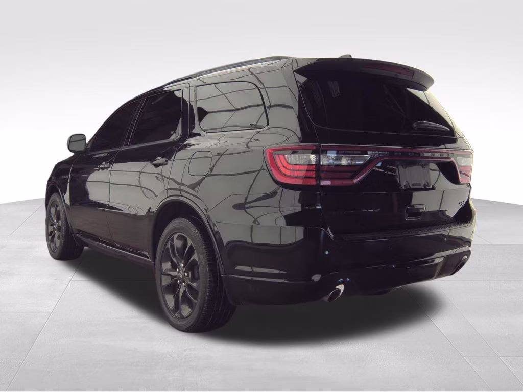 2024 DB Black Crystal Clearcoat Dodge Durango R/T Plus RWD SUV