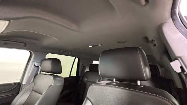 2017 Quicksilver Metallic GMC Yukon SLT 4X4 SUV