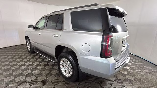 2017 Quicksilver Metallic GMC Yukon SLT 4X4 SUV