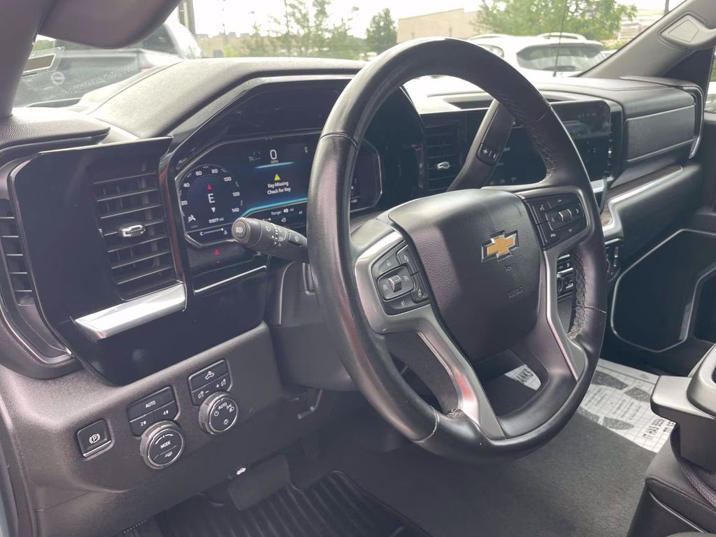 2025 Cypress Gray Chevrolet Silverado 1500 LT 4X4 Truck