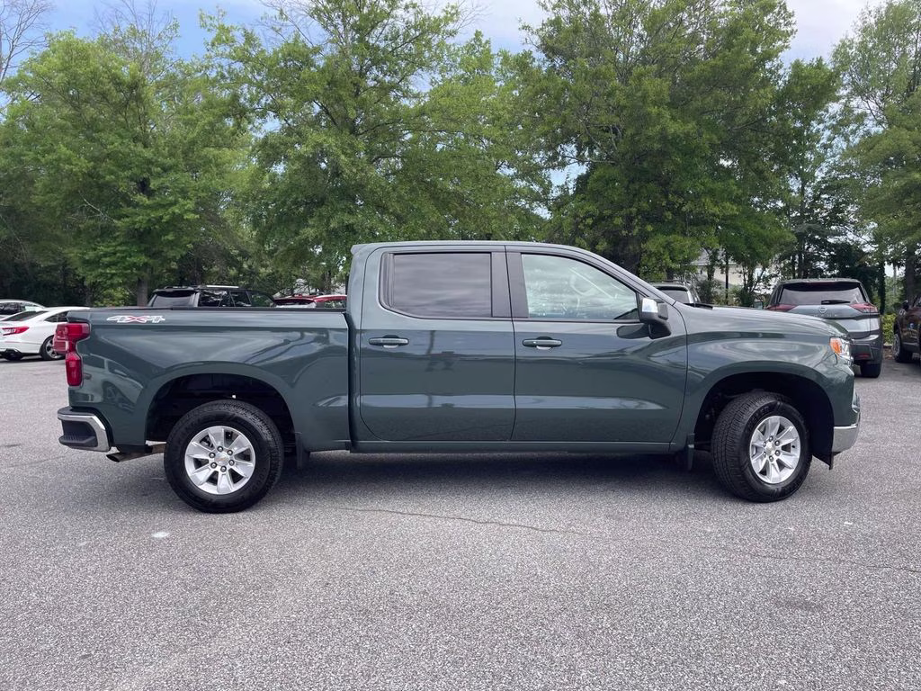 2025 Cypress Gray Chevrolet Silverado 1500 LT 4X4 Truck