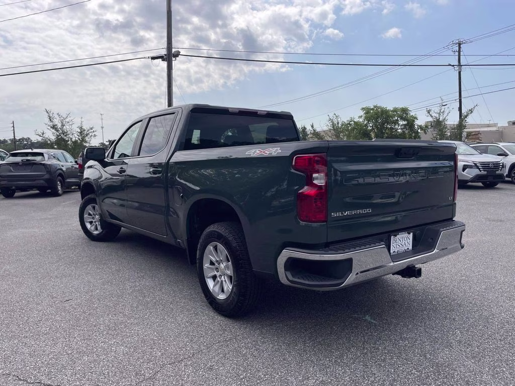 2025 Cypress Gray Chevrolet Silverado 1500 LT 4X4 Truck