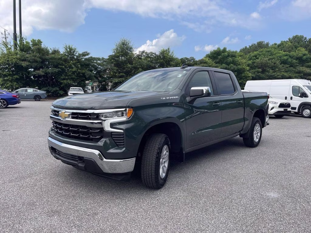 2025 Cypress Gray Chevrolet Silverado 1500 LT 4X4 Truck